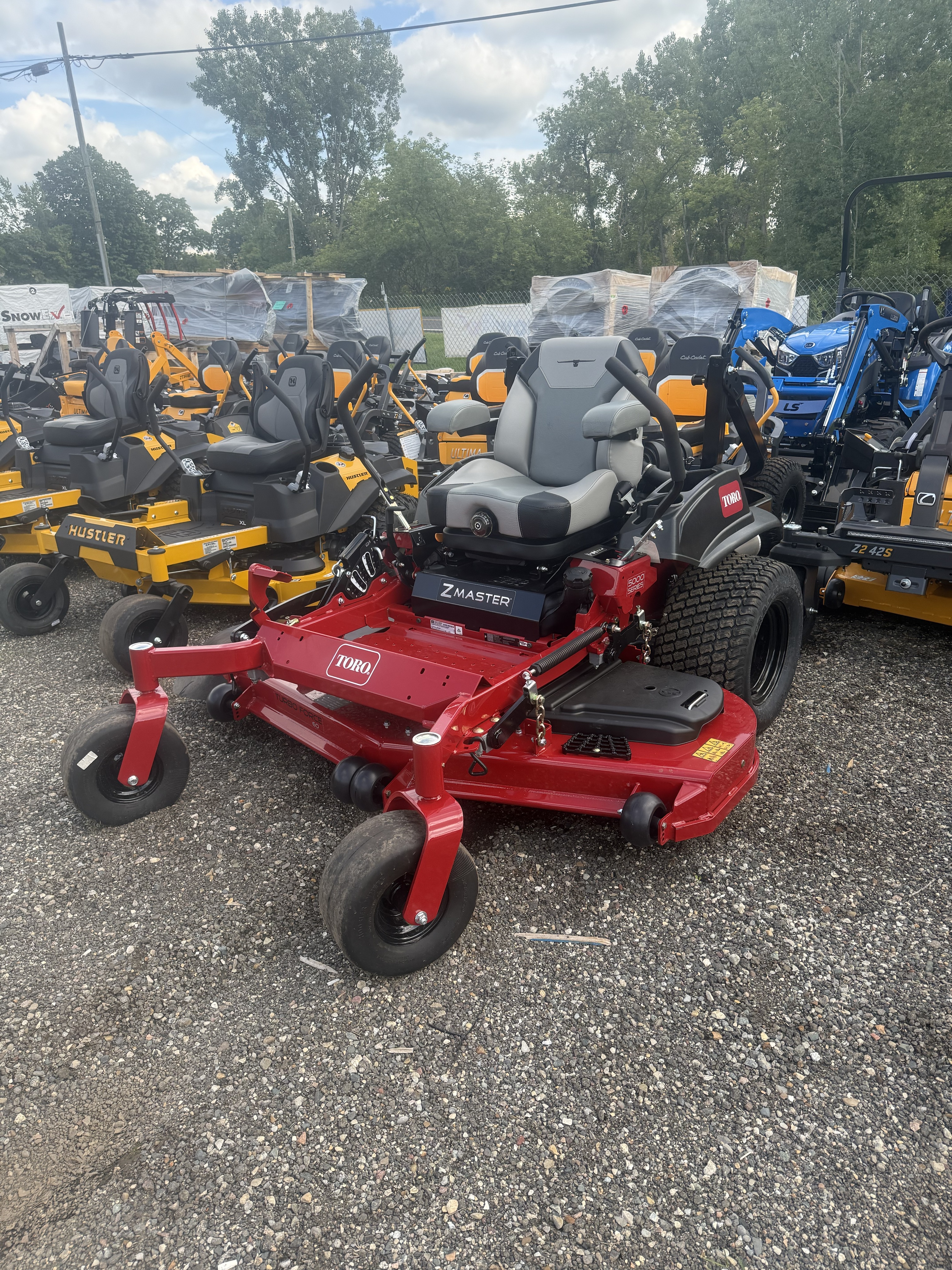 2026 TORO 25.5 HP 5000 Z MASTER 60" TURBO FORCE Deck Kawasaki FX MOWER - ZERO-TURN MOWER - LARGE FRAME