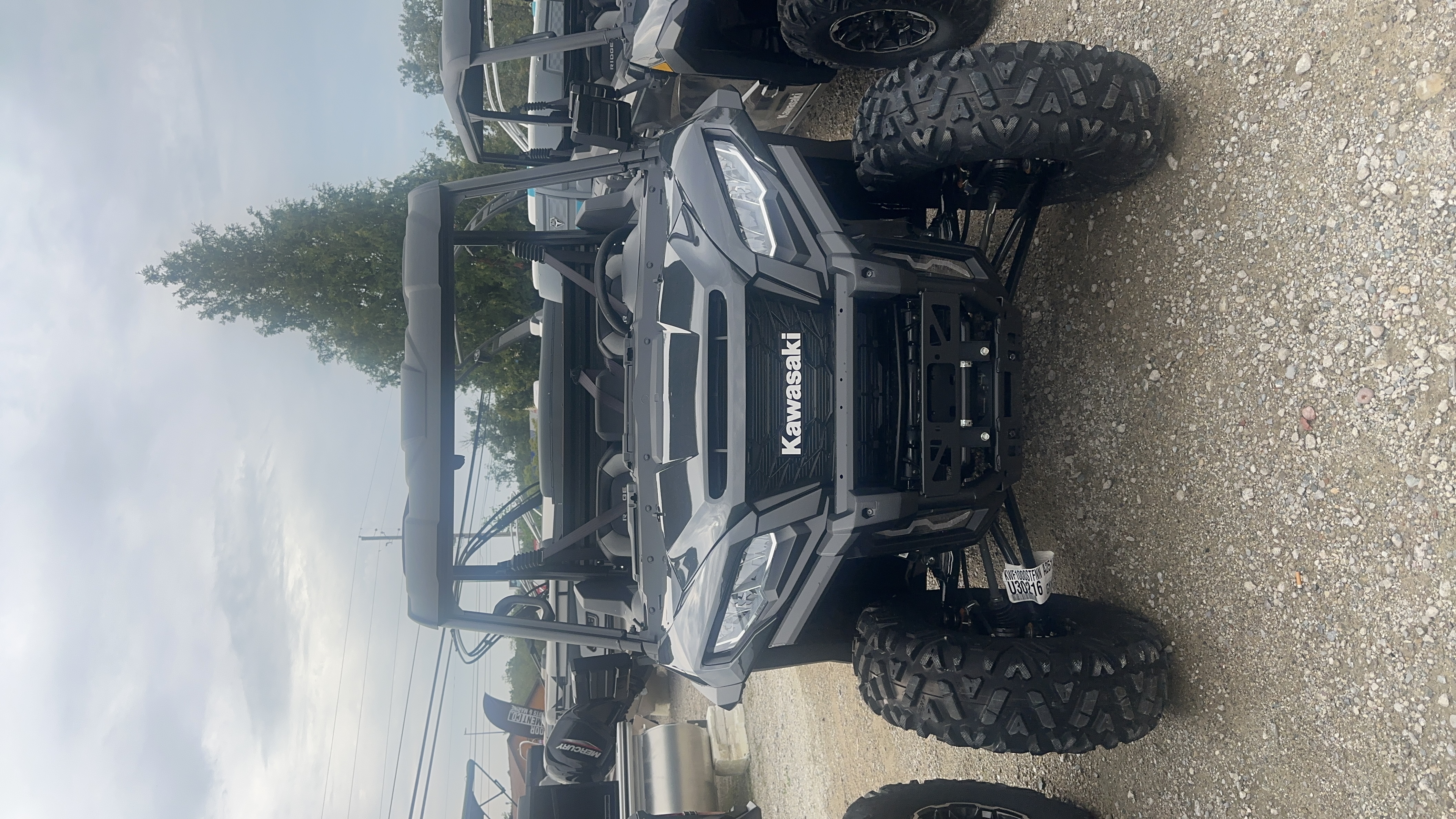 2026 Kawasaki Ridge Metallic Carbon Gray/Super Black w/ Side View Mirrors UTV