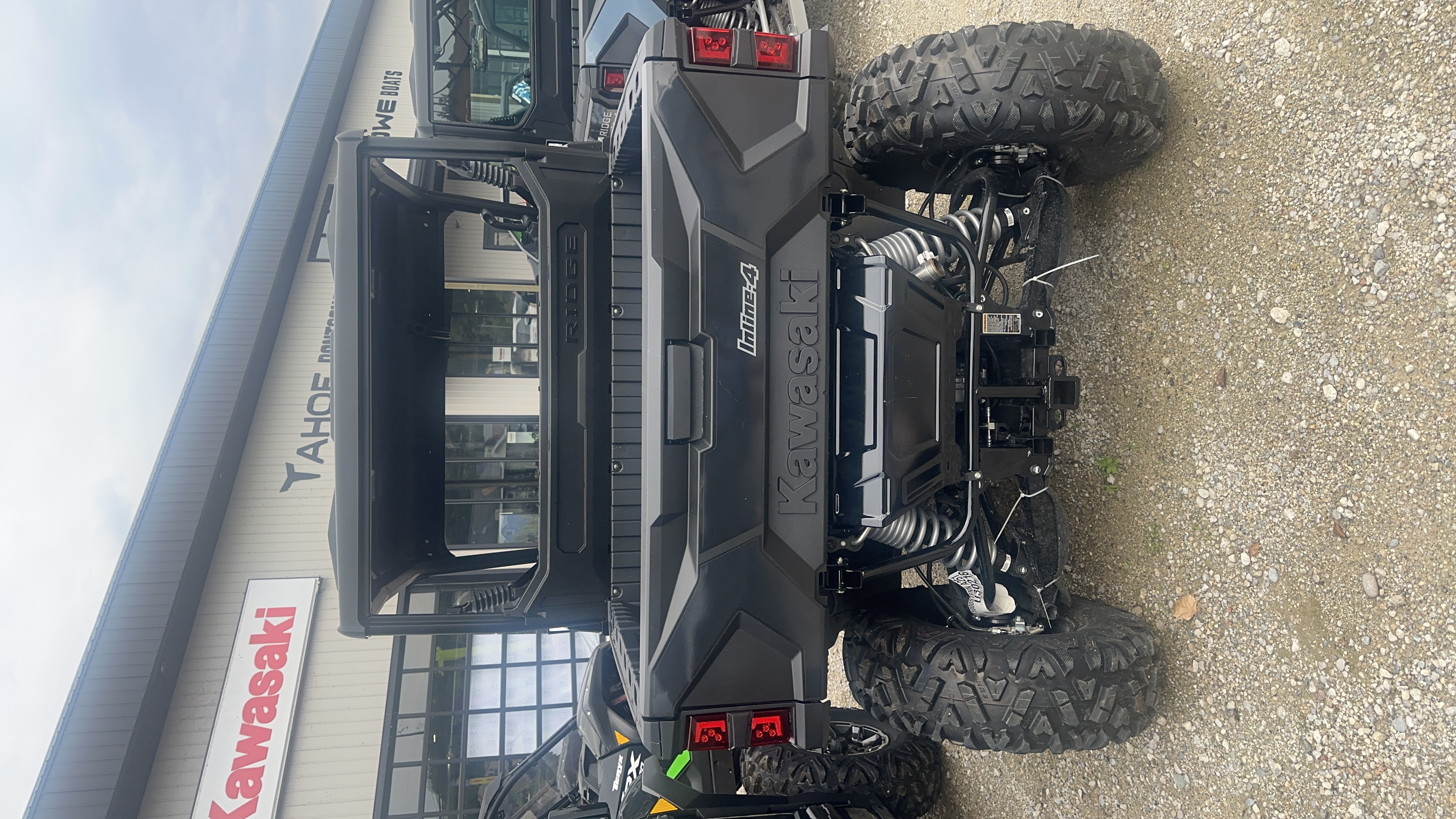 2026 Kawasaki Ridge Metallic Carbon Gray/Super Black w/ Side View Mirrors UTV