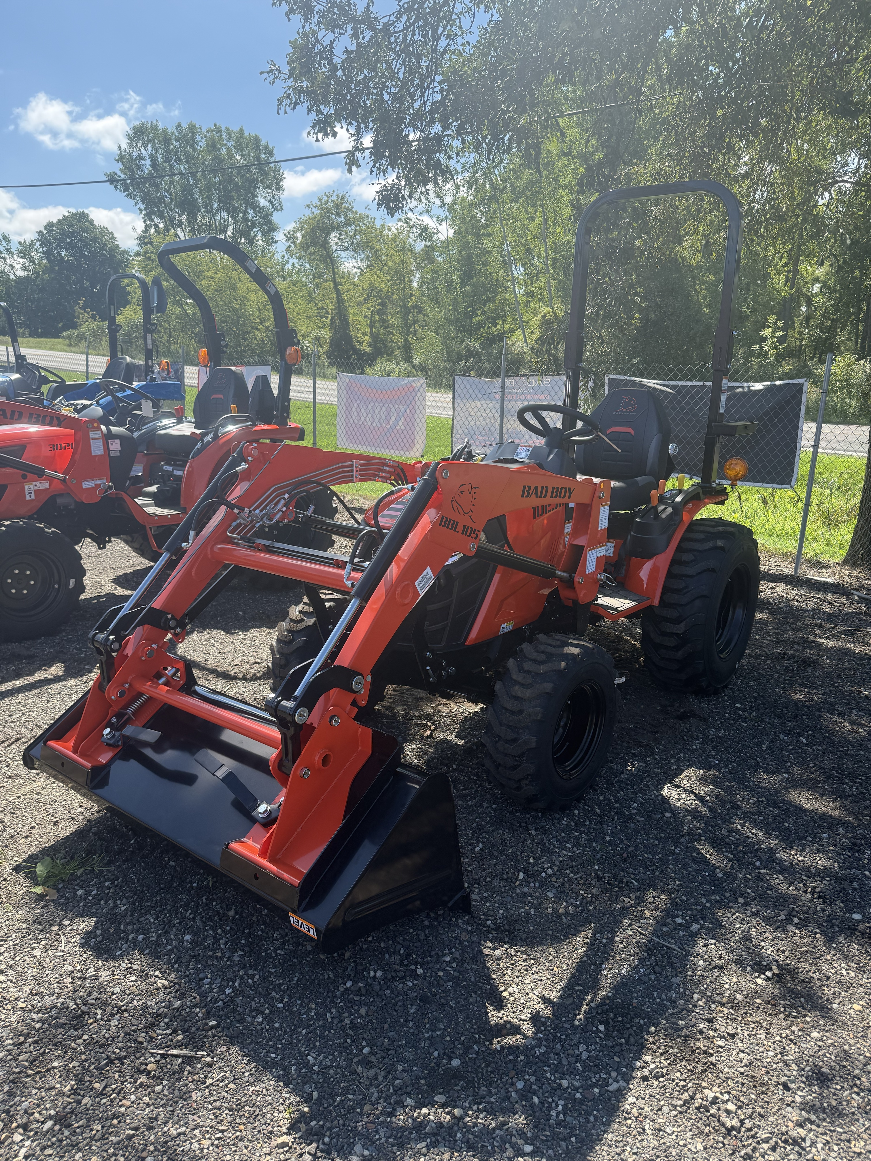 2026 Bad Boy 1025 W/ IND TIRES & LOADER TRACTOR