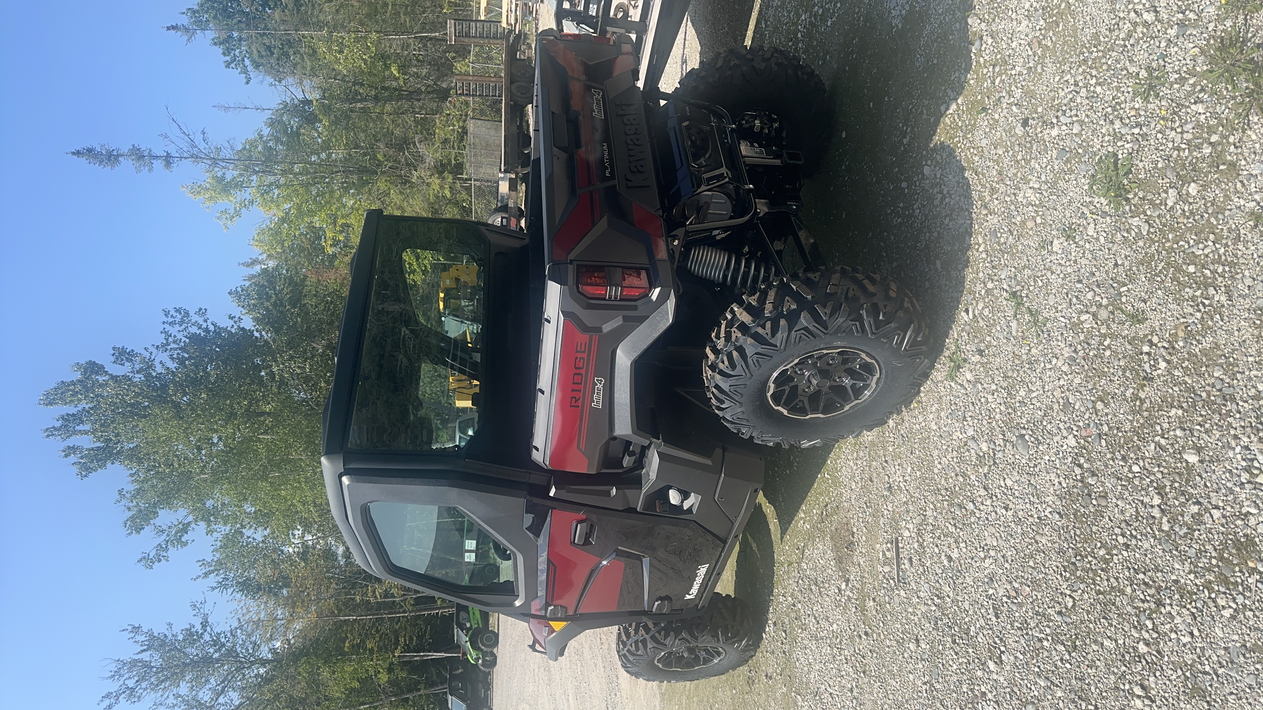 2026 Kawasaki Ridge Platinum Ranch Edition HVAC Metallic Deep Red/Ebony UTV