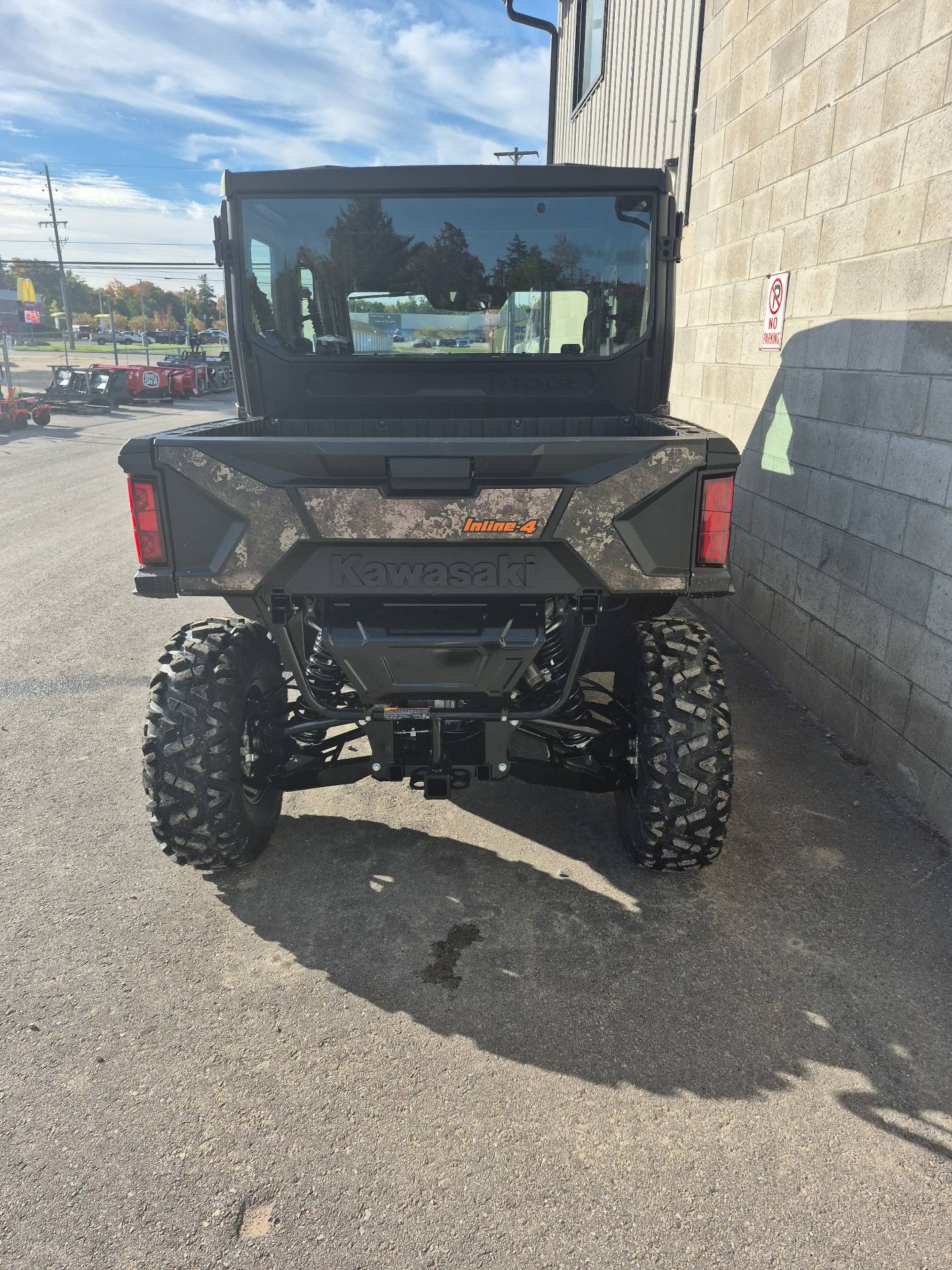 2027 Kawasaki Ridge Crew HVAC Camo w/ Side View Mirrors UTV